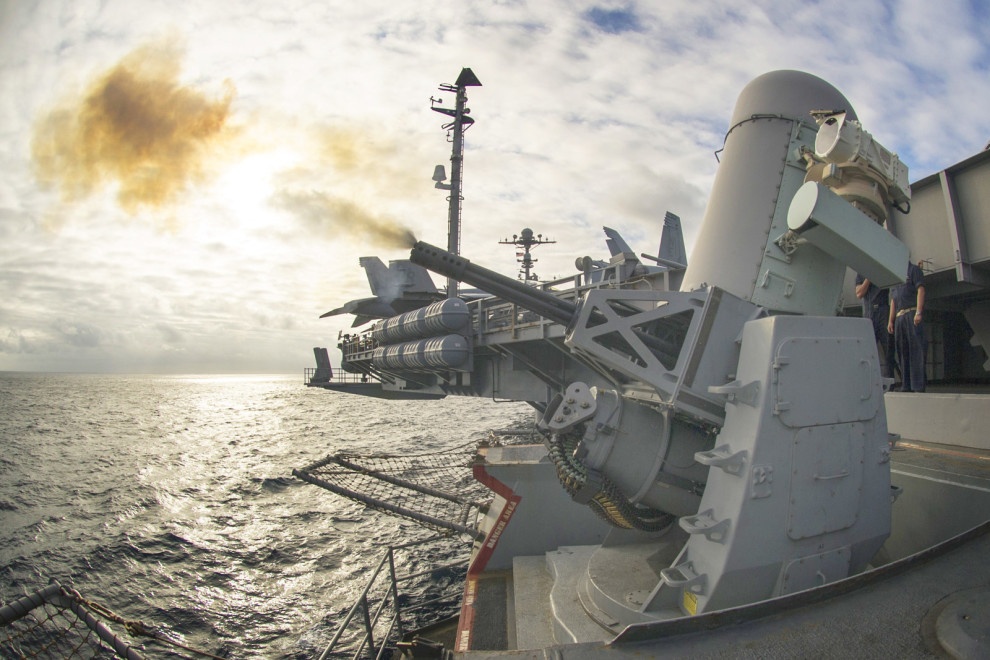 cam robot chien tranh anh 1