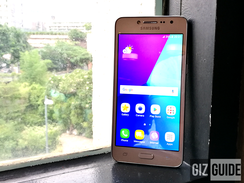 Mua smartphone giá rẻ cuối năm ảnh 2 Mua smartphone gia re cuoi nam anh 2