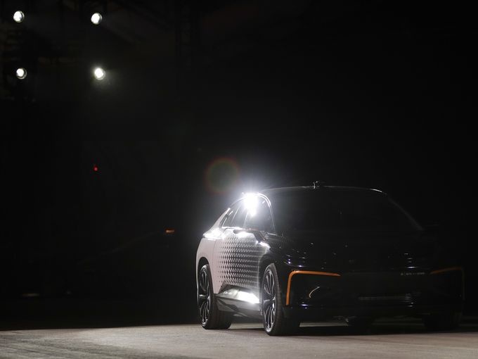 Faraday Future trinh lang xe tang toc nhanh nhat the gioi hinh anh