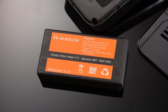 dien thoai co ban dan hot tro lai anh 2