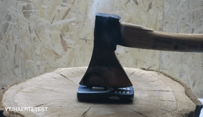 Nokia 3310 thu thach cung riu nong hinh anh