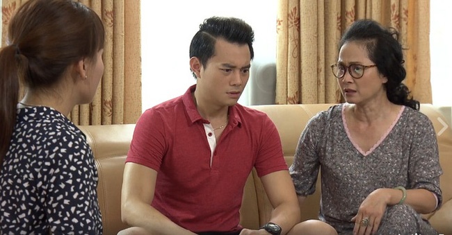 Song chung voi me chong: Me va vo cai nhau, chong theo ai? hinh anh