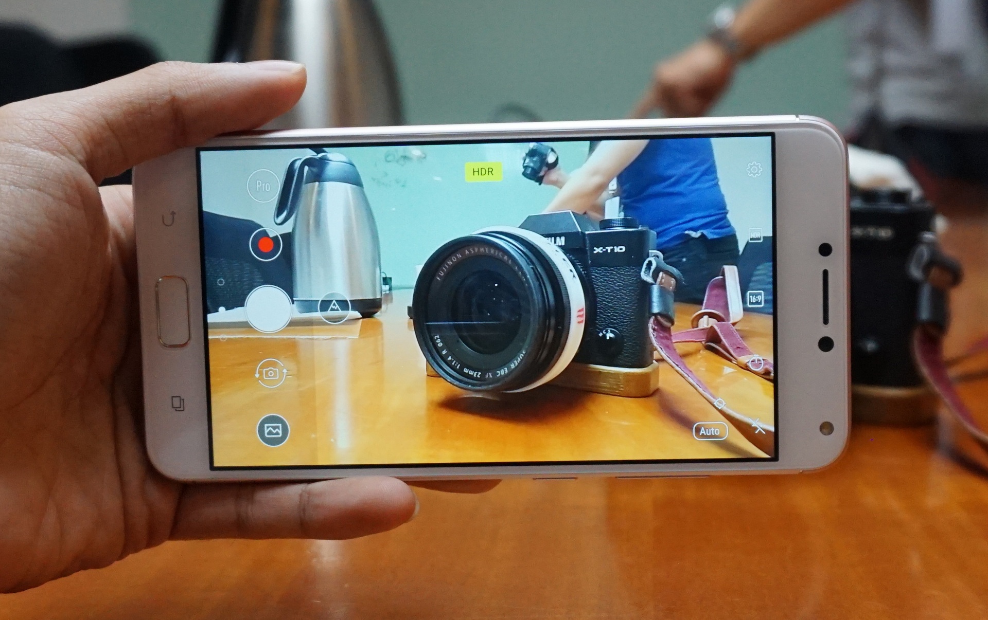 Asus Zenfone Max Pro anh 8