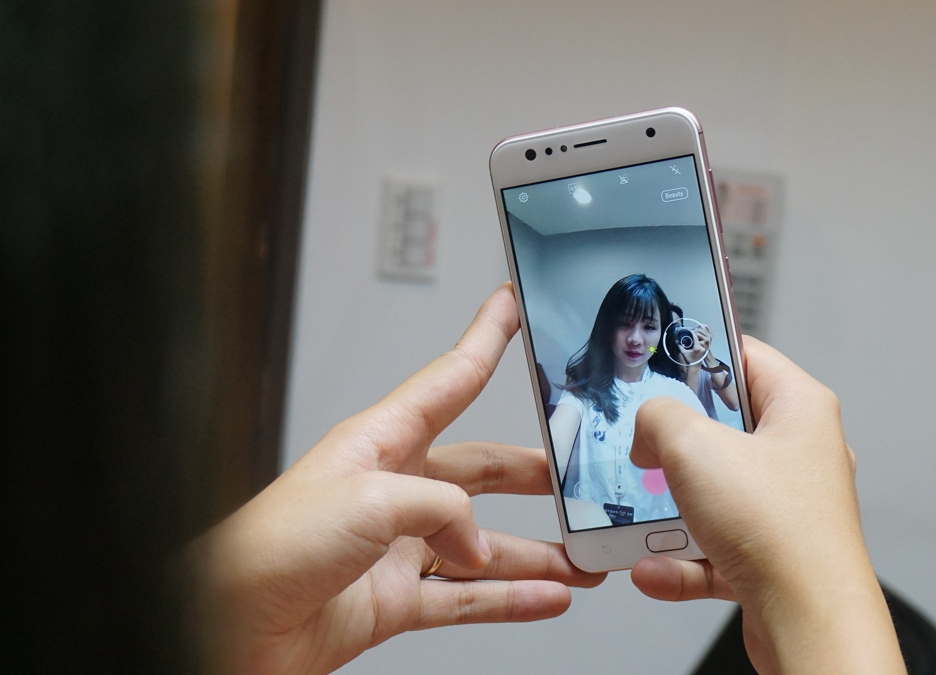 Asus Zenfone Max Pro anh 10