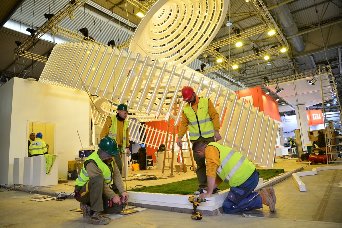 Gian hang Viettel o MWC 2018 anh 20