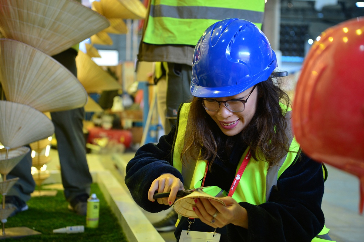 Gian hang Viettel o MWC 2018 anh 23