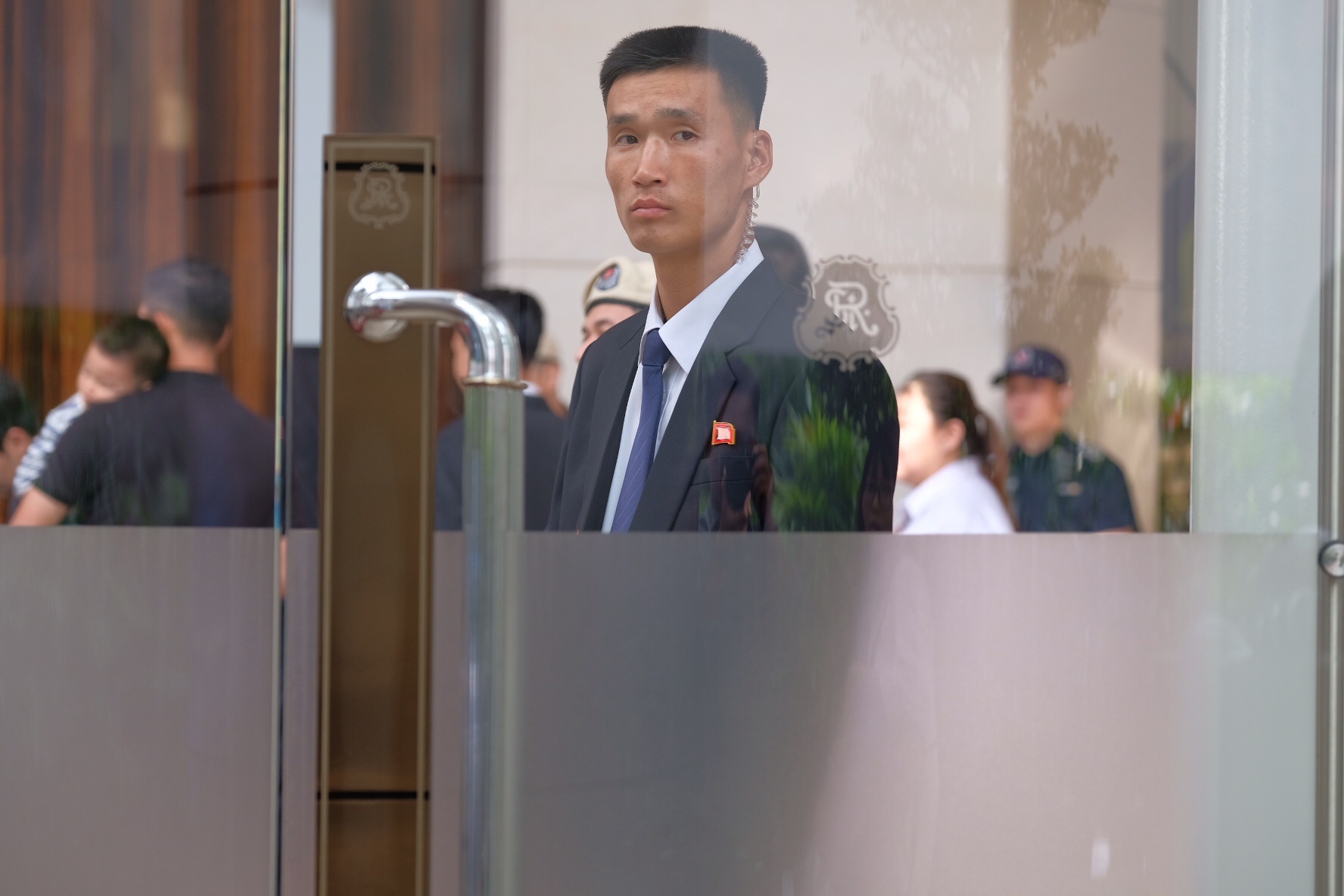 An ninh that chat khi ong Kim Jong Un ve khach san tai Singapore hinh anh