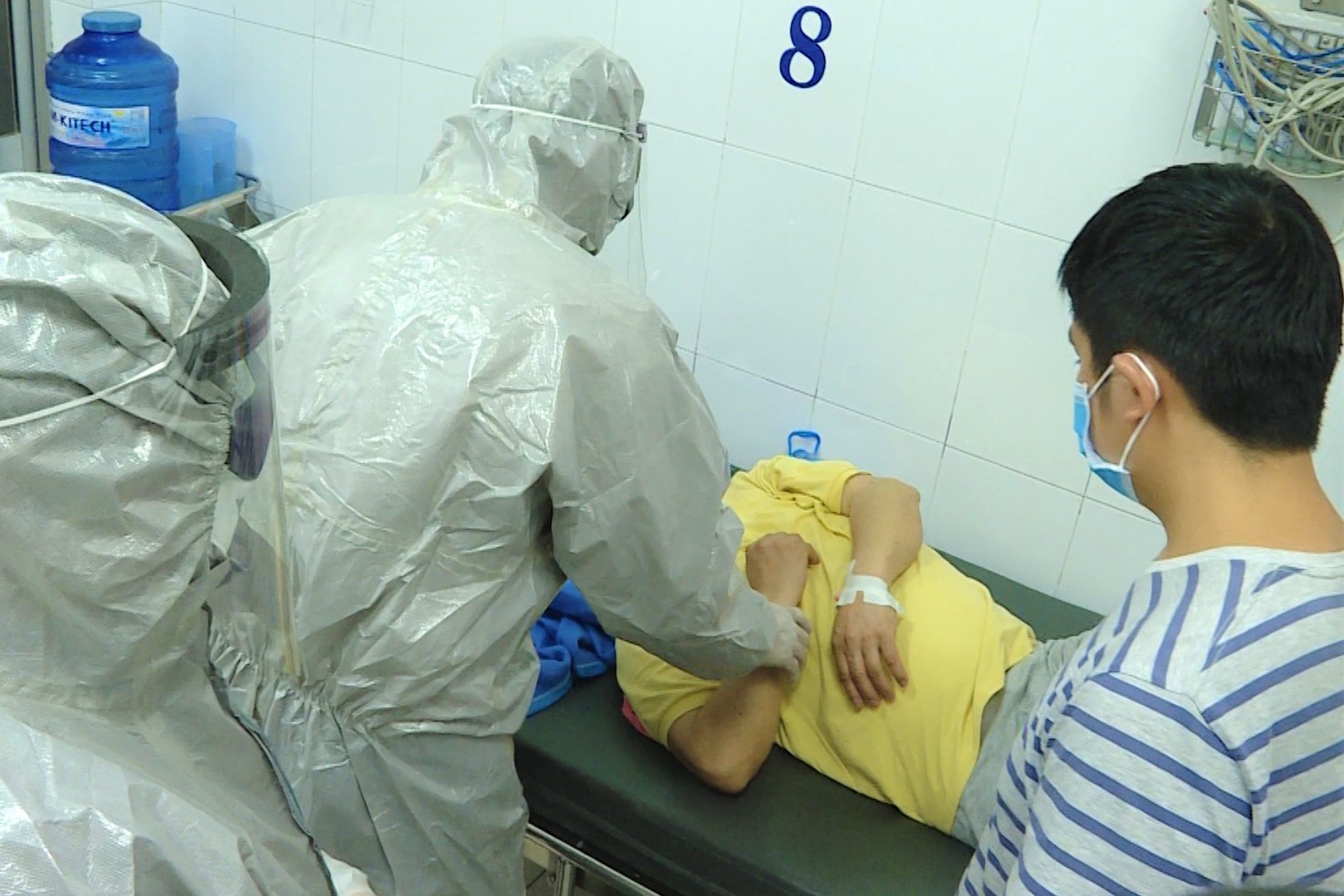 COVID Việt Nam 100 ngày ảnh 2 COVID Viet Nam 100 ngay anh 2