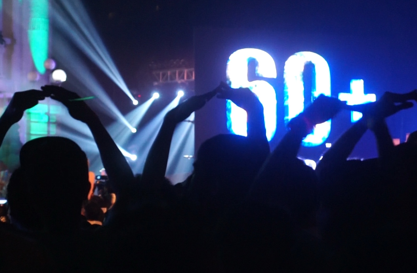 Dien toan khu vuc vut tat trong giay phut dem nguoc hinh anh