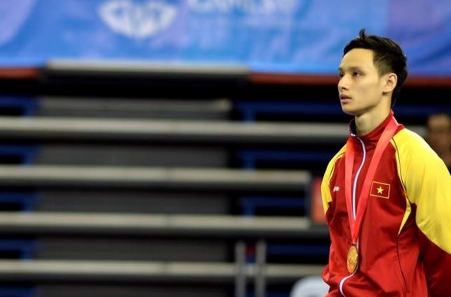 VDV Phuong Thanh khong chiu ap luc truoc doi thu hinh anh