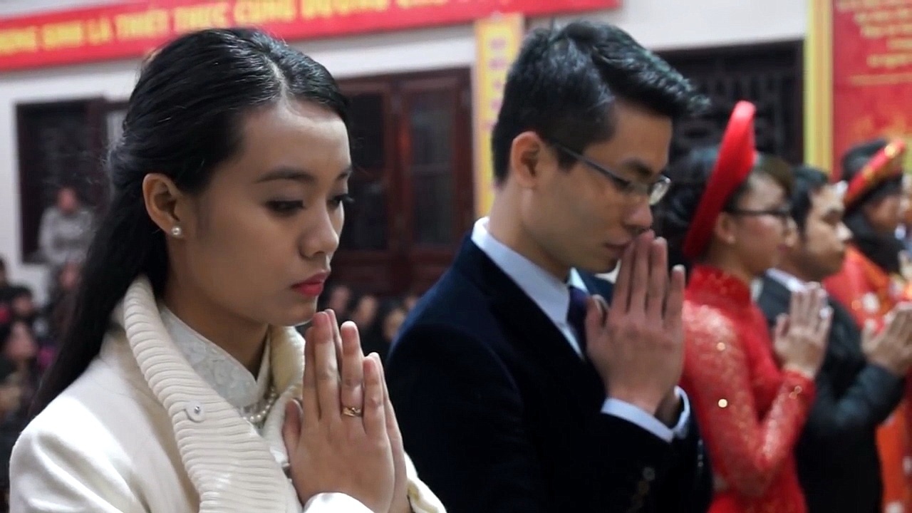 Di le chua dau nam sao cho dung? hinh anh