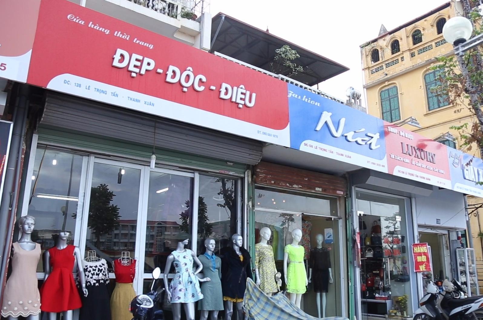 Canh e am tren tuyen pho kieu mau dau tien cua Ha Noi hinh anh