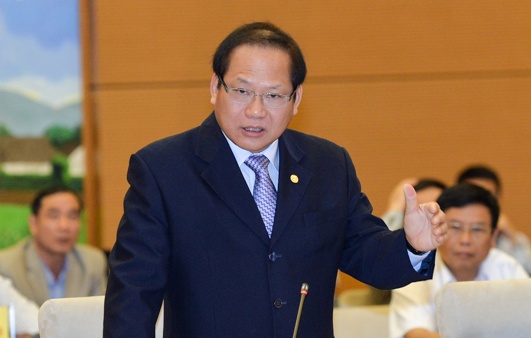 Bo truong Thong tin va Truyen thong tra loi chat van Quoc hoi hinh anh