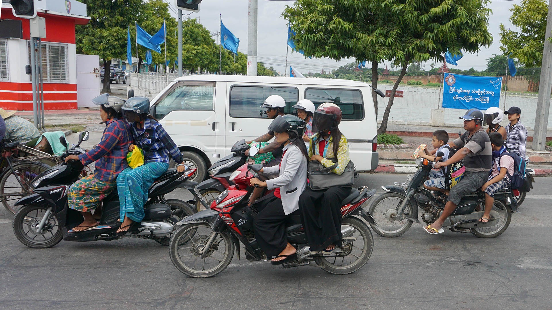 Kham pha Myanmar anh 15