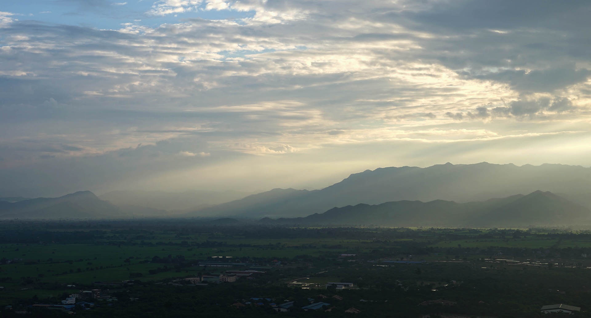 Kham pha Myanmar anh 7