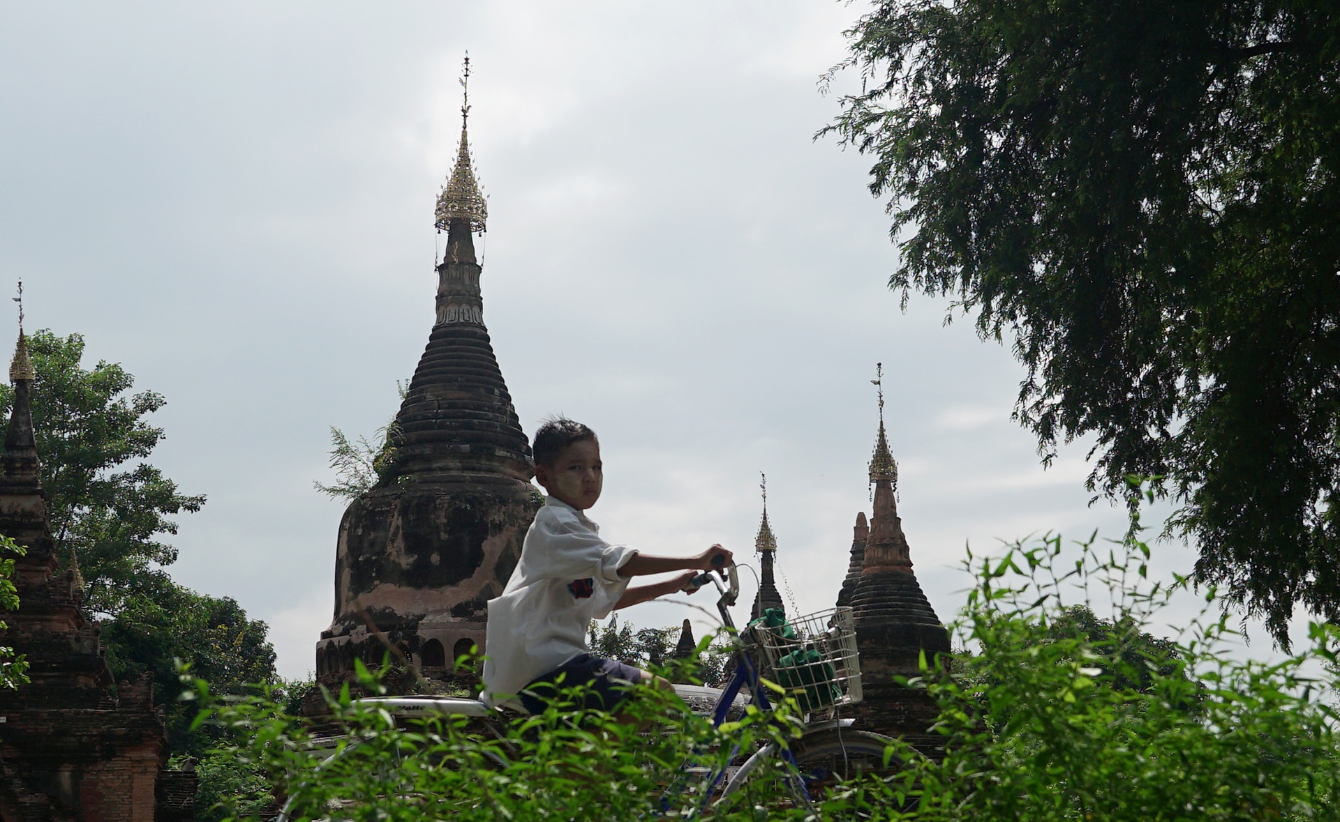 Kham pha Myanmar anh 10