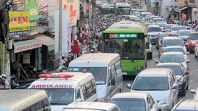 Duong pho Sai Gon ket cung ngay cuoi nam hinh anh