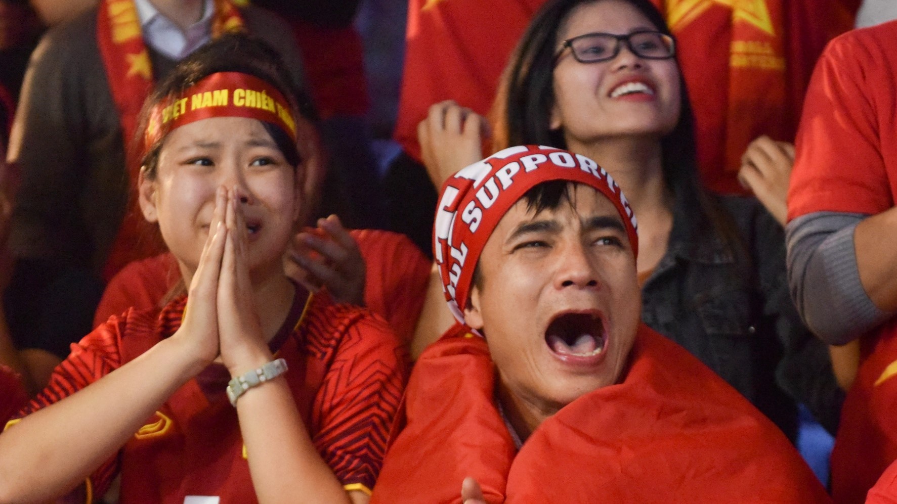 Trieu con tim vo oa khi U23 Viet Nam lan dau vao ban ket chau A hinh anh