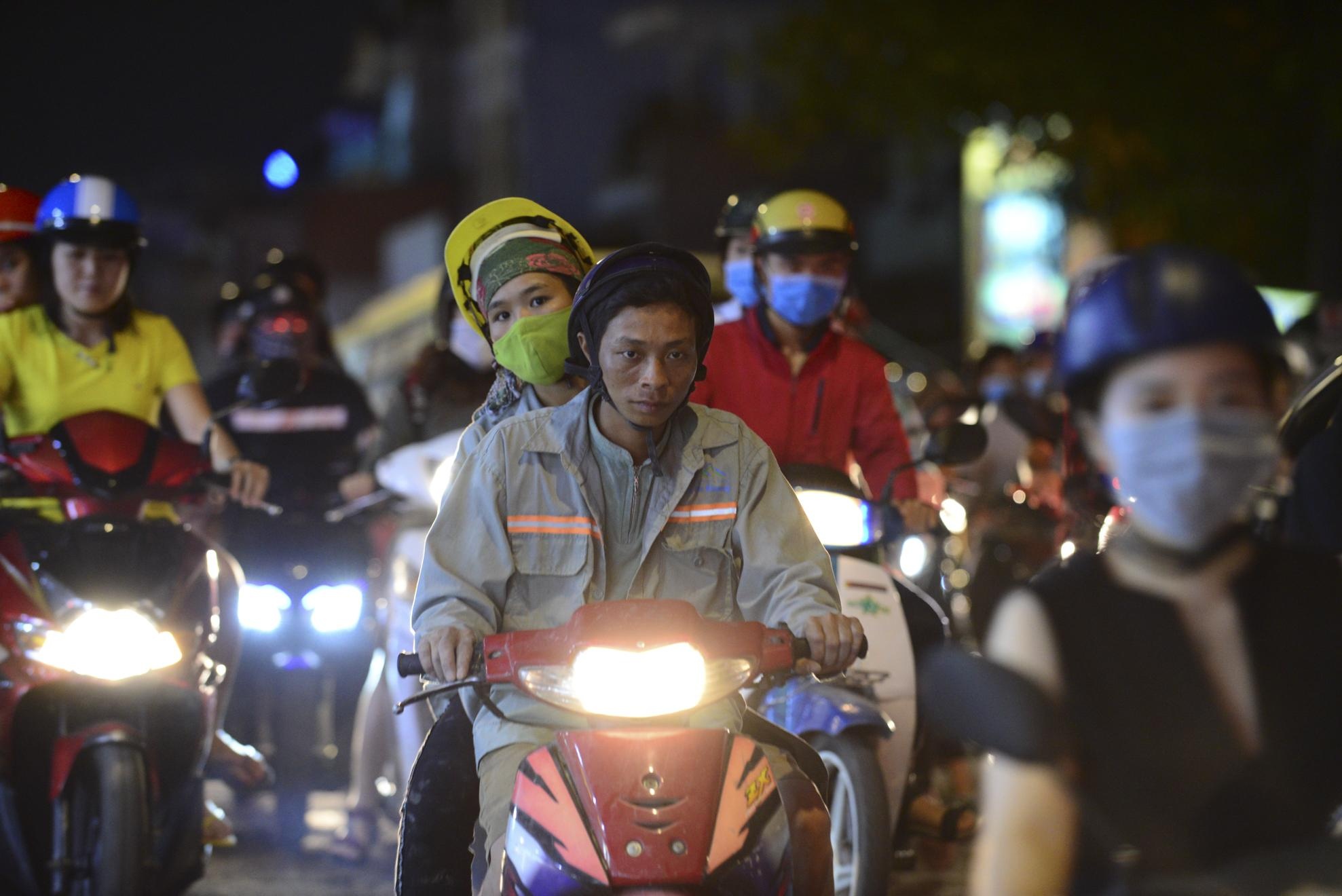 giao thong dip le 30/4 anh 11