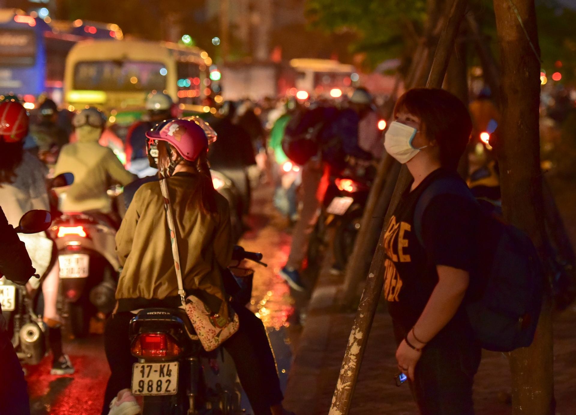 giao thong dip le 30/4 anh 14