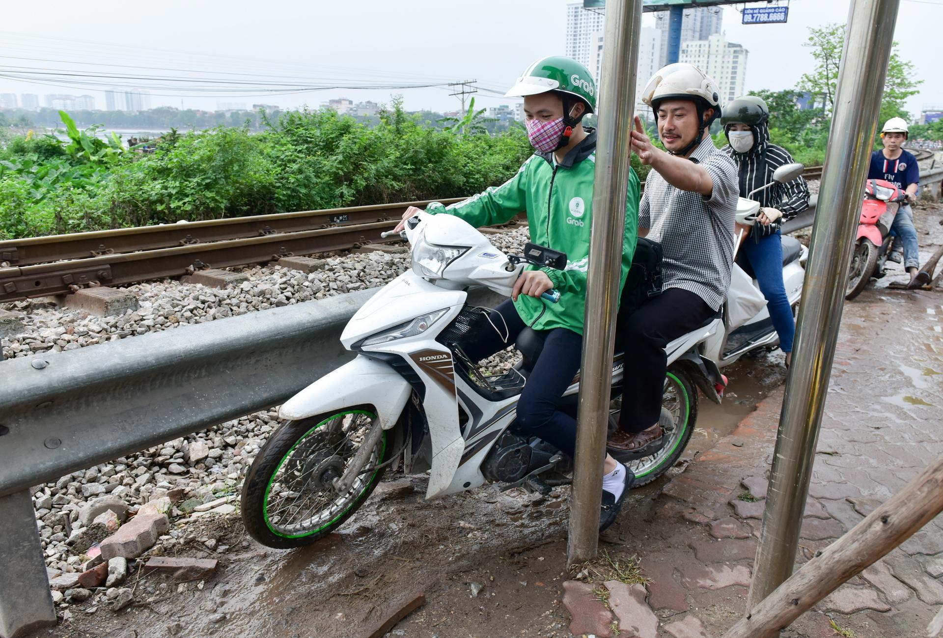 giao thong dip le 30/4 anh 5