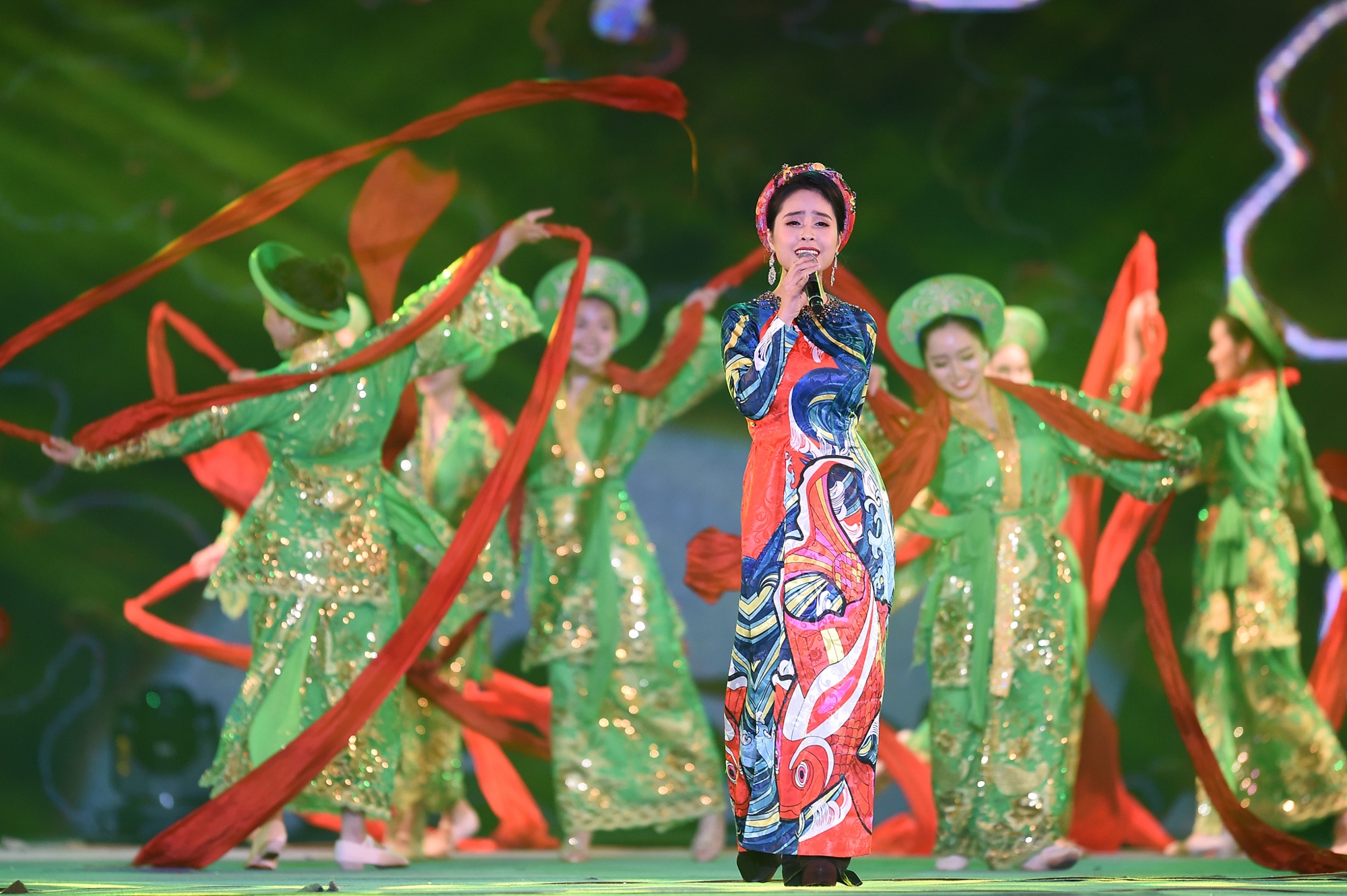 Carnaval Ha Long 2018 anh 4