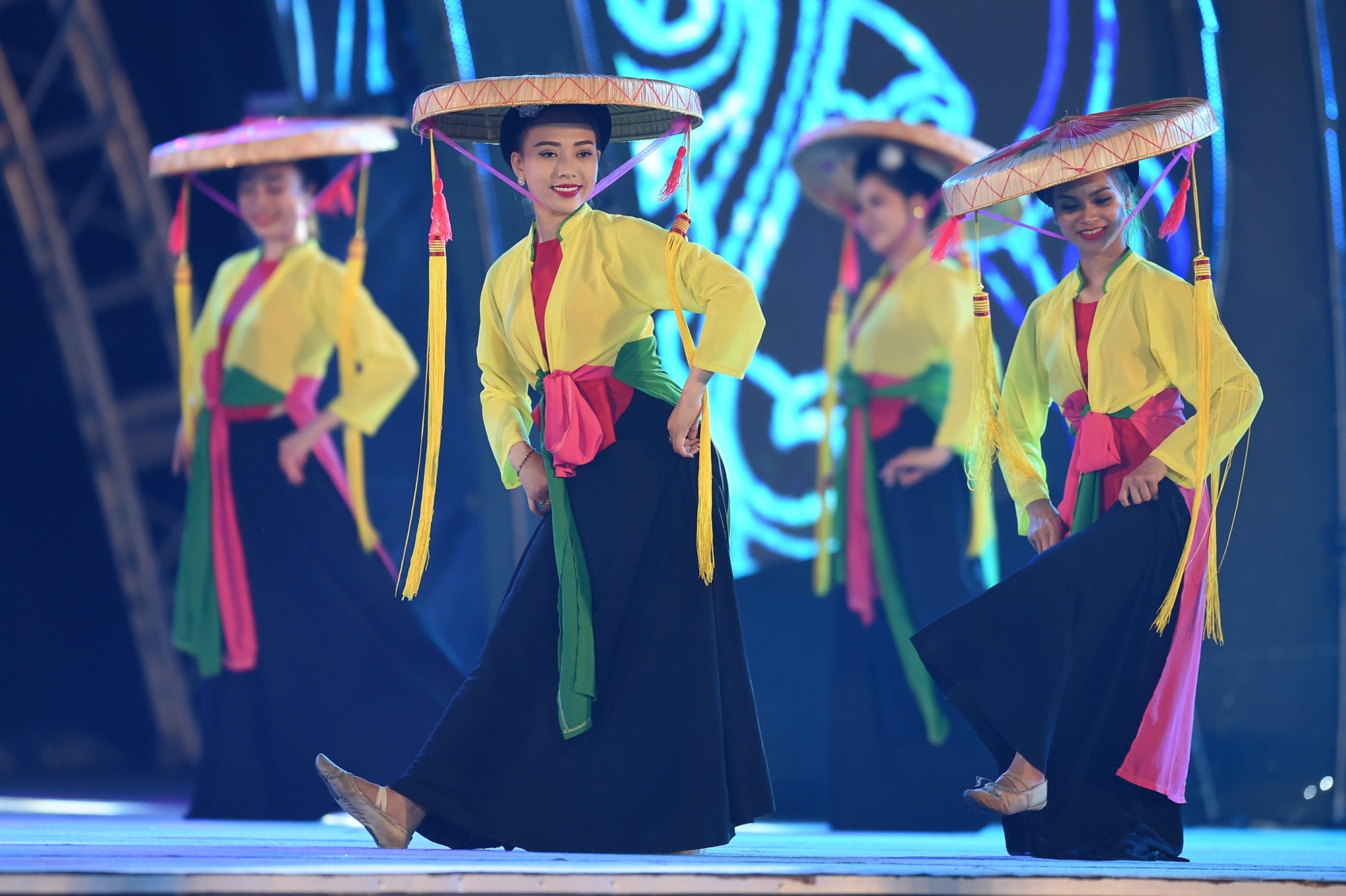 Carnaval Ha Long 2018 anh 7