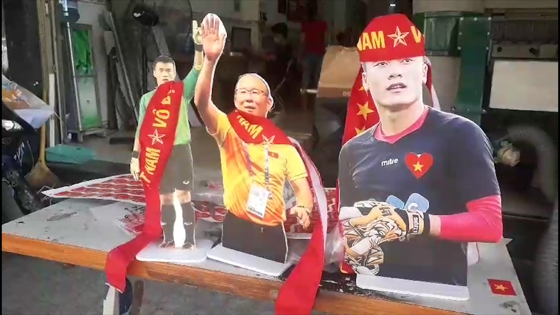 Nguoi ham mo tin Olympic Viet Nam chien thang hinh anh