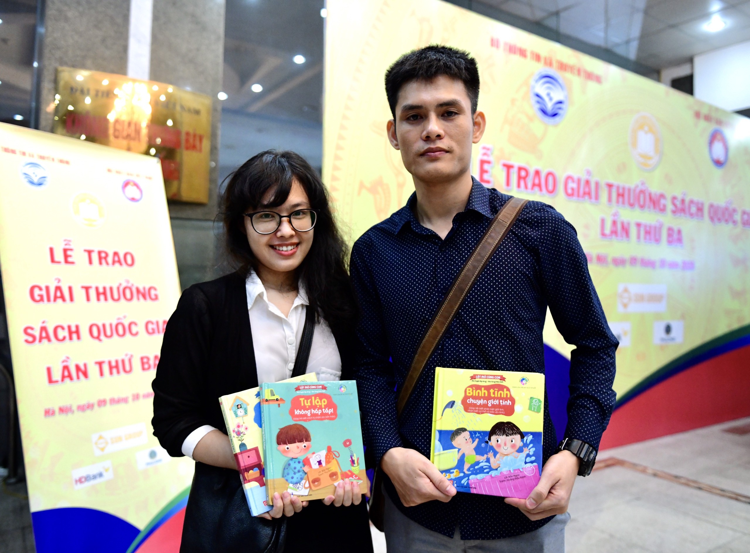 Truc tiep le trao Giai thuong Sach Quoc gia lan thu ba hinh anh