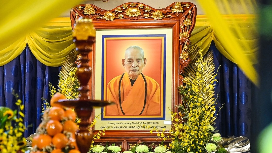 Le truy dieu Dai lao Hoa thuong Thich Pho Tue hinh anh