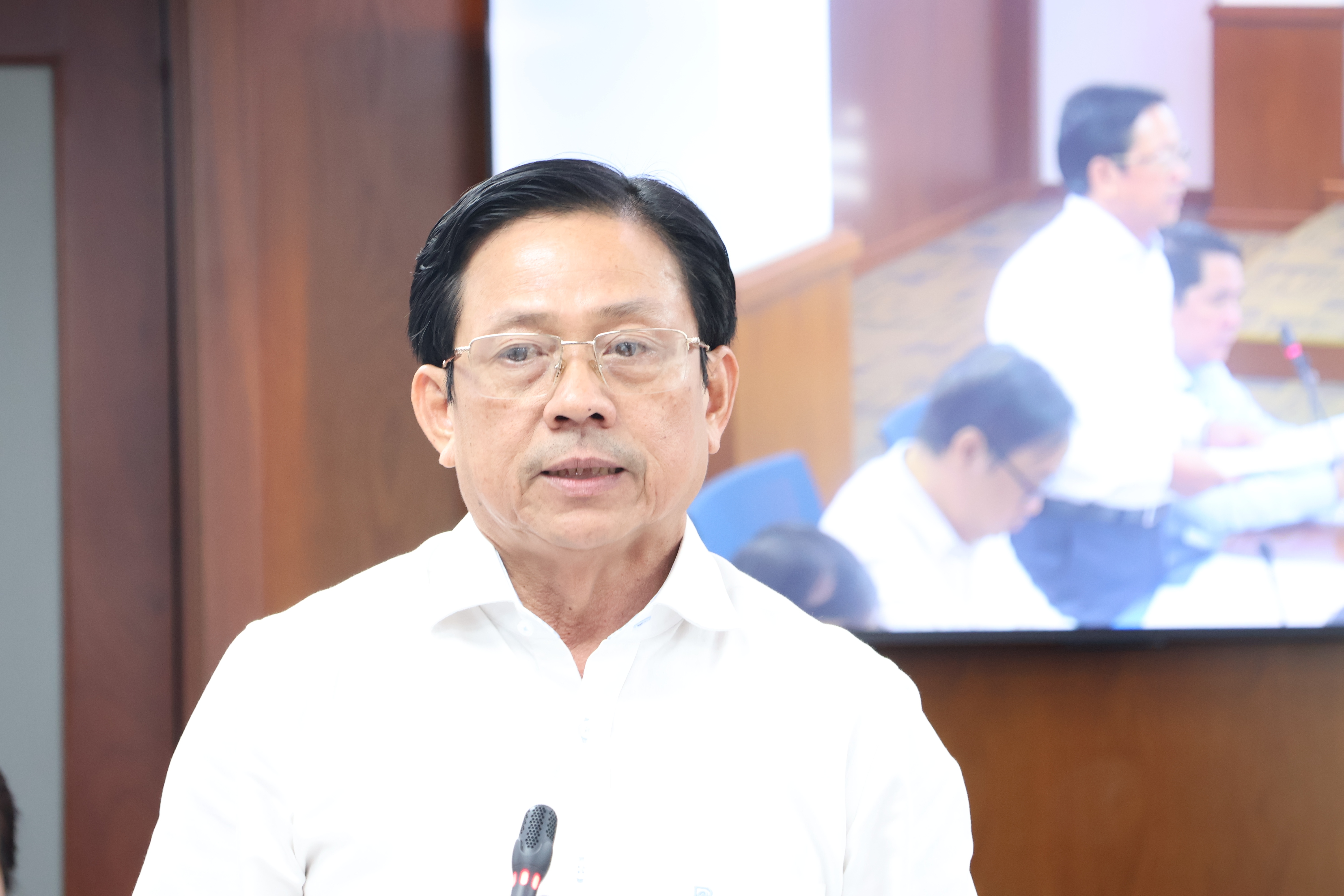 S&aacute;ch gi&aacute;o khoa ảnh 1