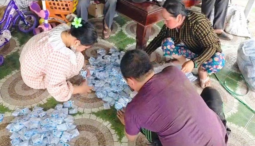 Thuốc đ&ocirc;ng y giả,  chứa chất cấm ảnh 3