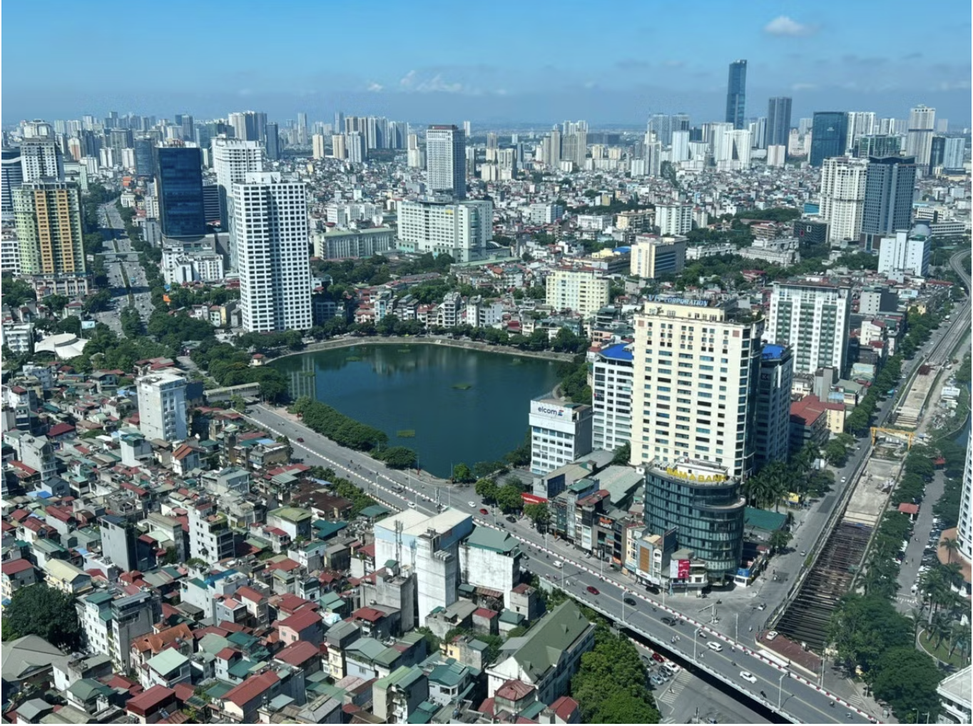 Uy ban Thuong vu Quoc hoi sap cho y kien ve Luat Dat dai sua doi hinh anh