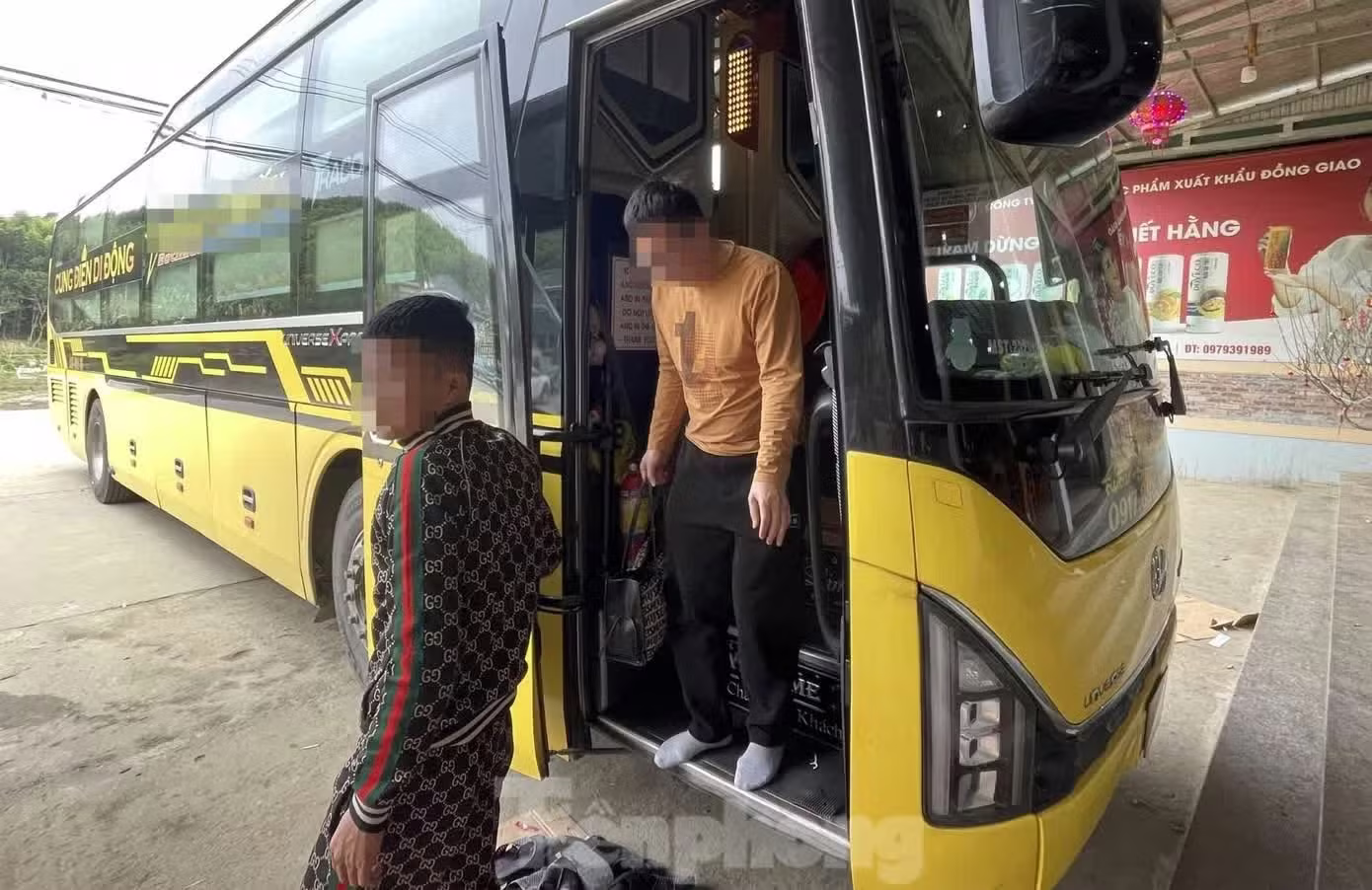 Vụ tai nạn 7 người tử vong: Vì sao xe khách giường nằm chỉ có một cửa?