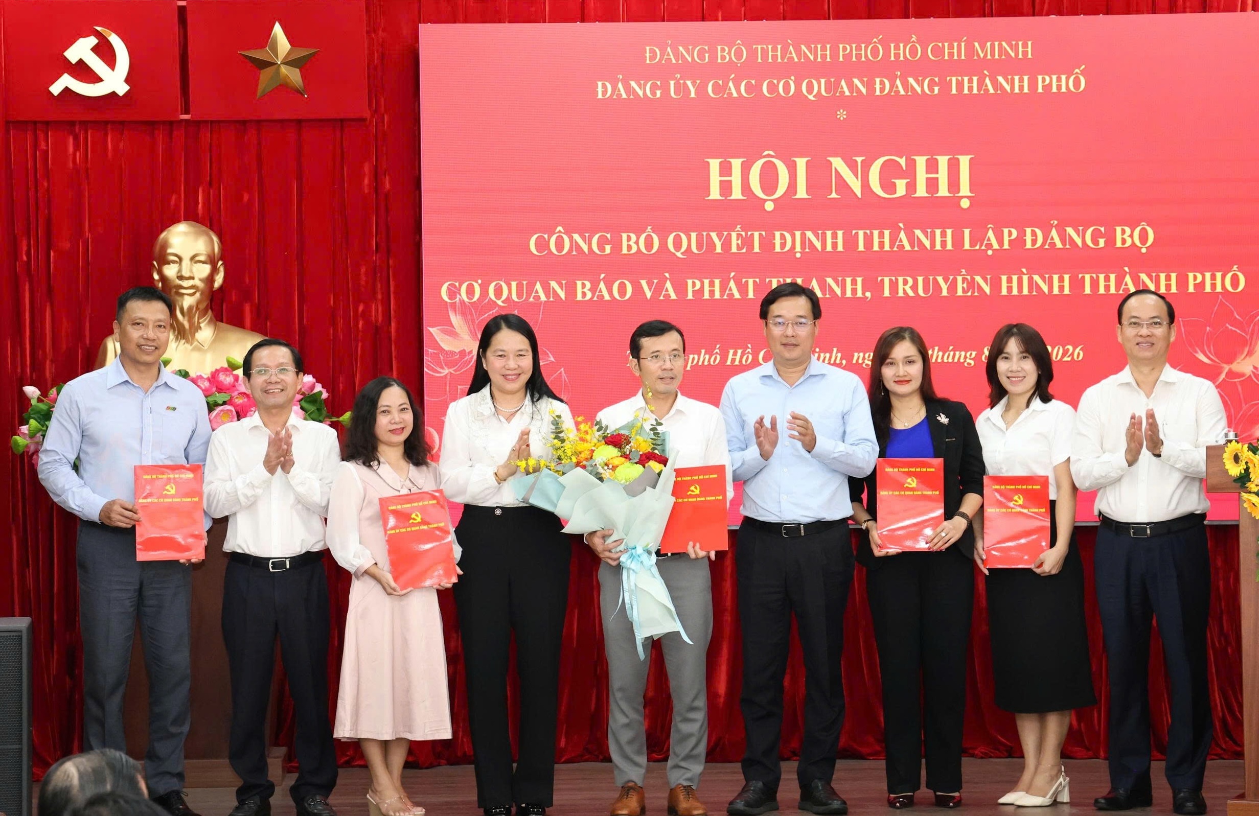 Cơ quan B&aacute;o ảnh 2