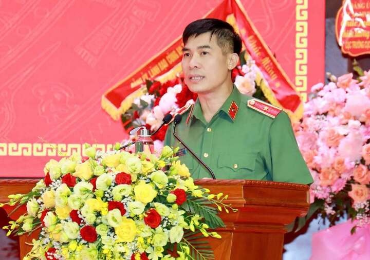 Thiếu tướng Cao Minh Huyền làm Cục trưởng Cục quản lý xuất nhập cảnh