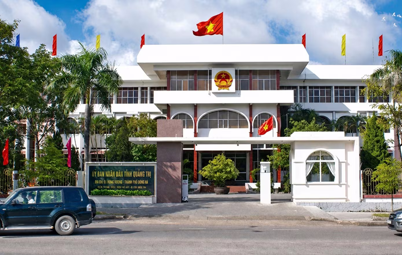cơ quan Đảng ảnh 2