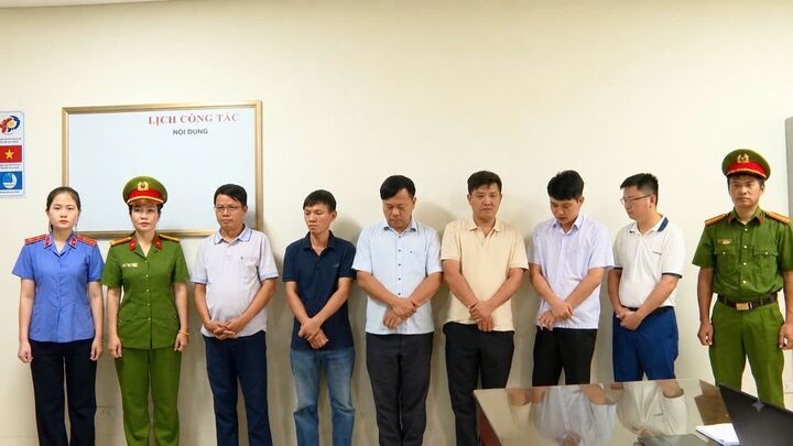 Khởi tố ảnh 2