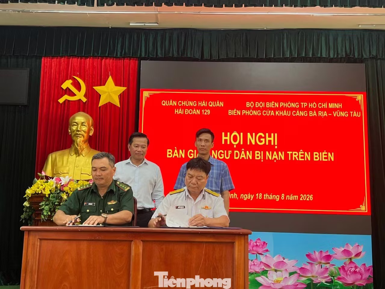 ngư d&acirc;n ảnh 4