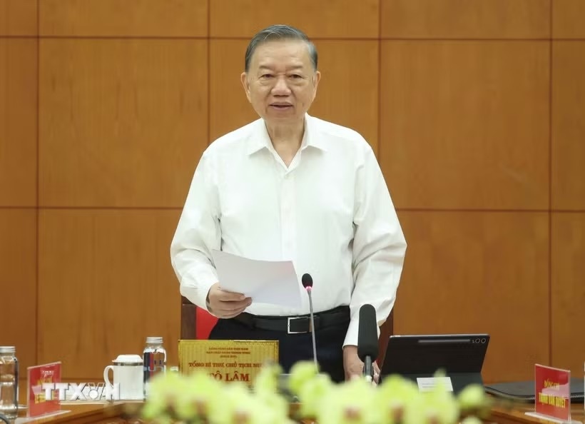 tổng b&iacute; thư ảnh 1