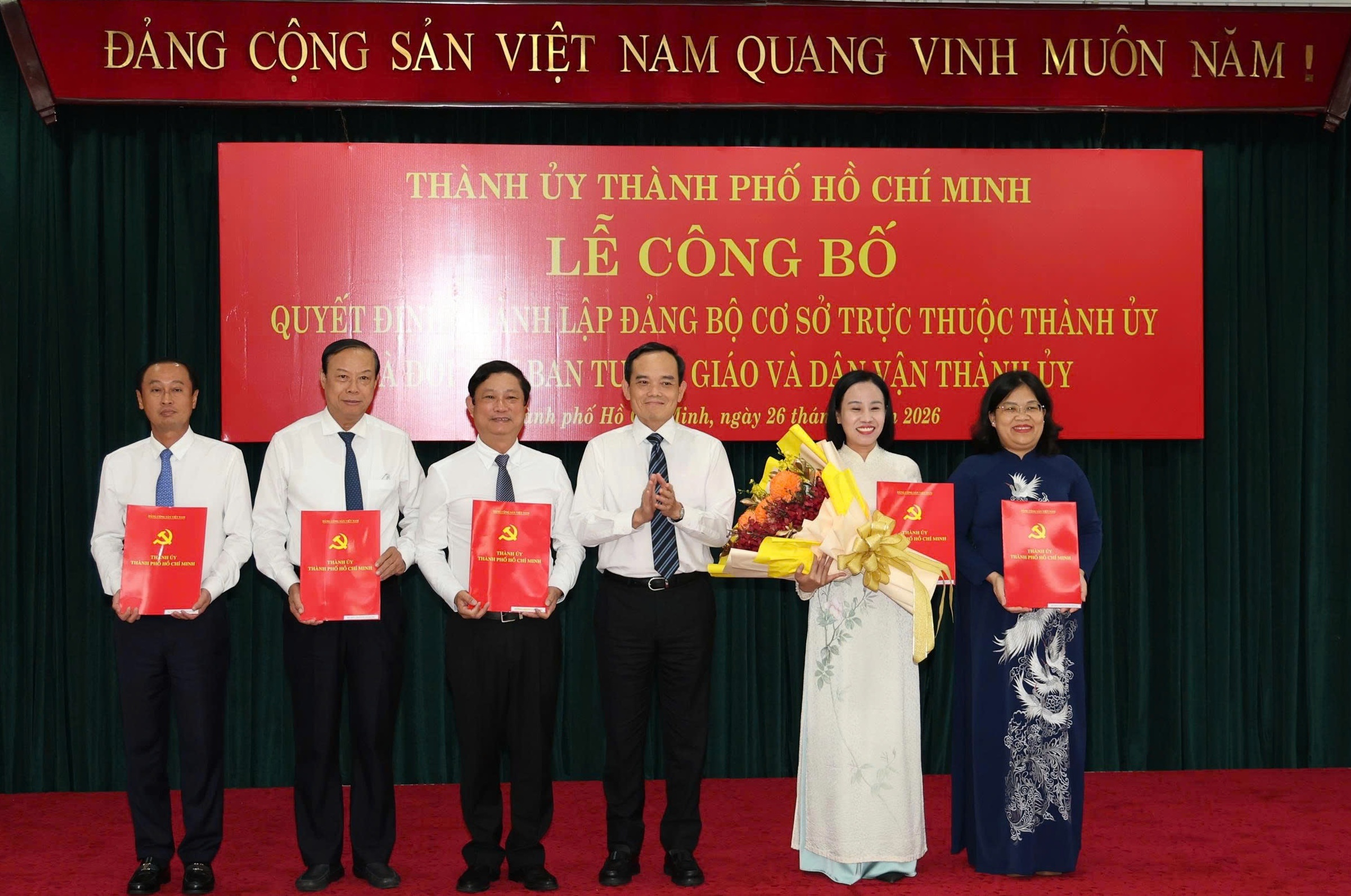 Ông Võ Văn Minh làm Bí thư Đảng ủy HĐND TP.HCM