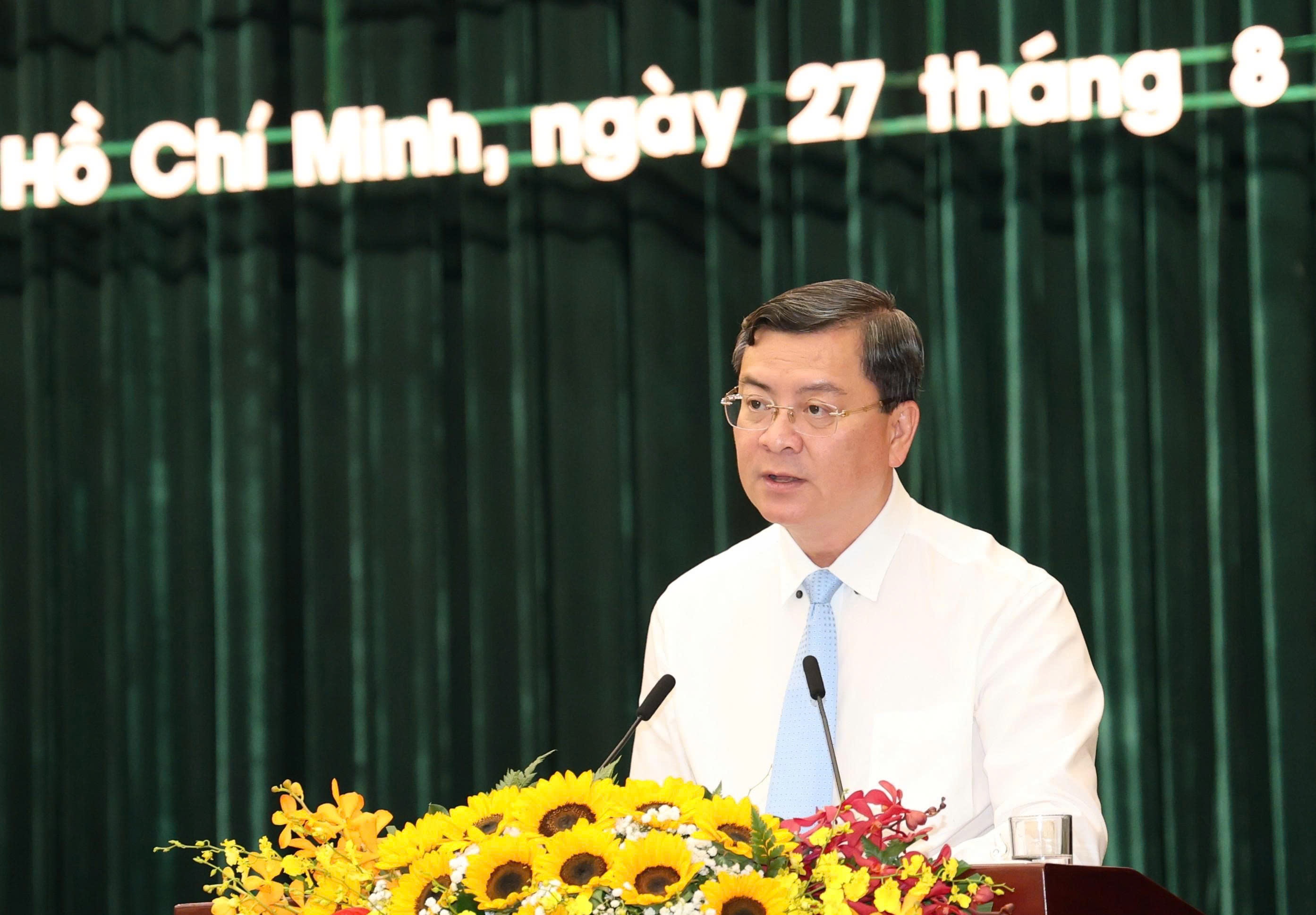 trung t&acirc;m t&agrave;i ch&iacute;nh ảnh 1
