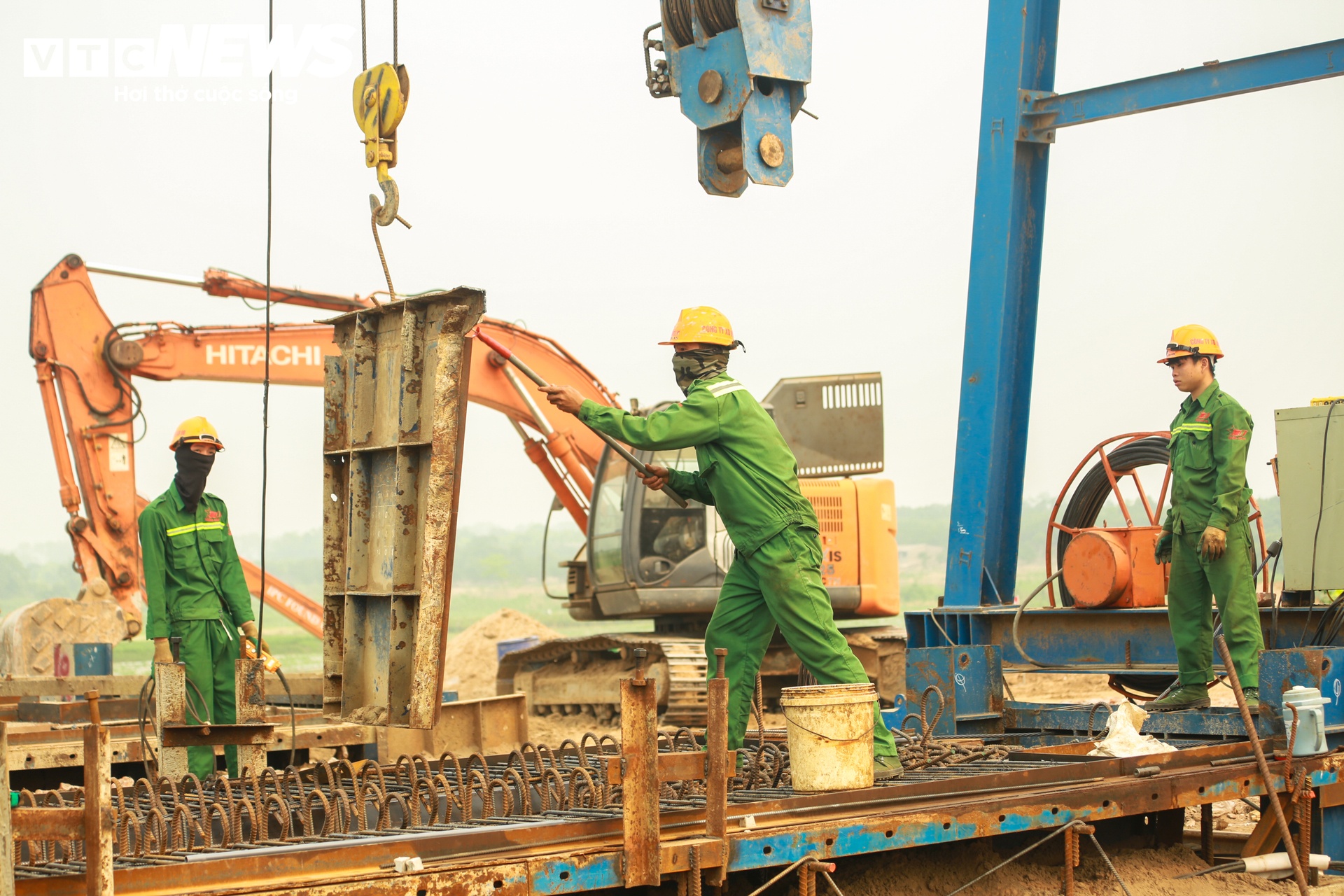 cầu d&acirc;y văng ảnh 6