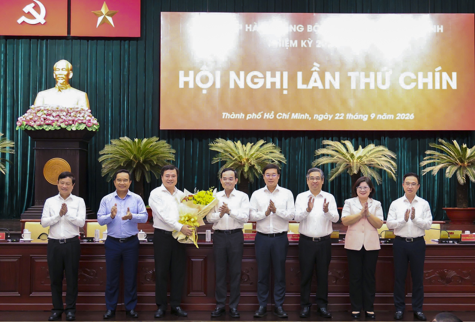 nguyễn sinh nhật t&acirc;n ảnh 1