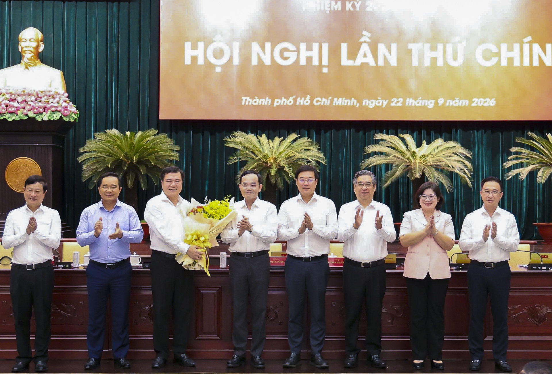 Tân Phó bí thư Thành ủy TP.HCM Nguyễn Sinh Nhật Tân nhận nhiệm vụ