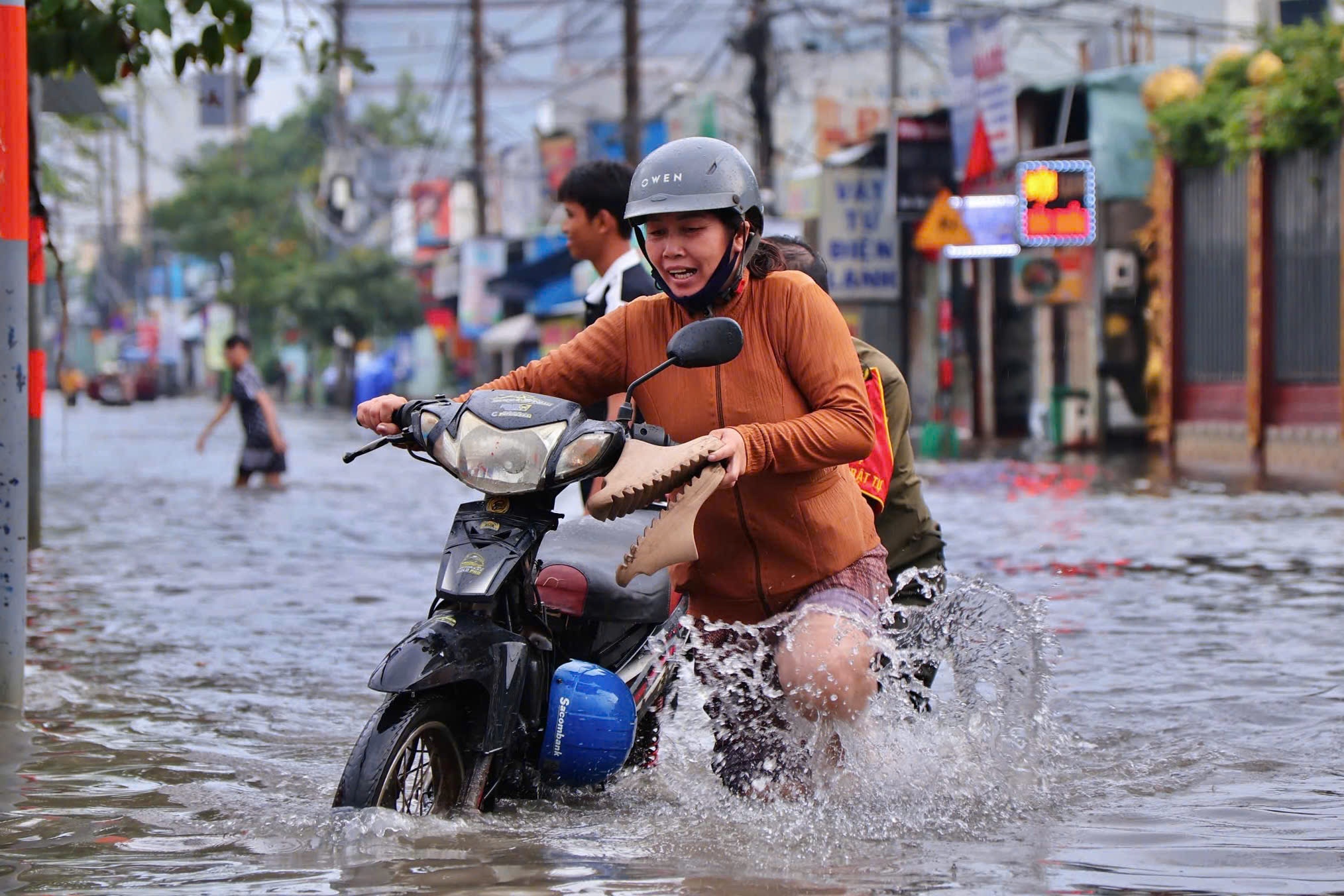 Thời tiết TP.HCM ngày 5/10: Nhiều khu vực mưa to, có nơi 150 m