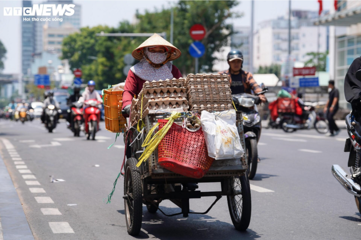 nắng n&oacute;ng ảnh 4