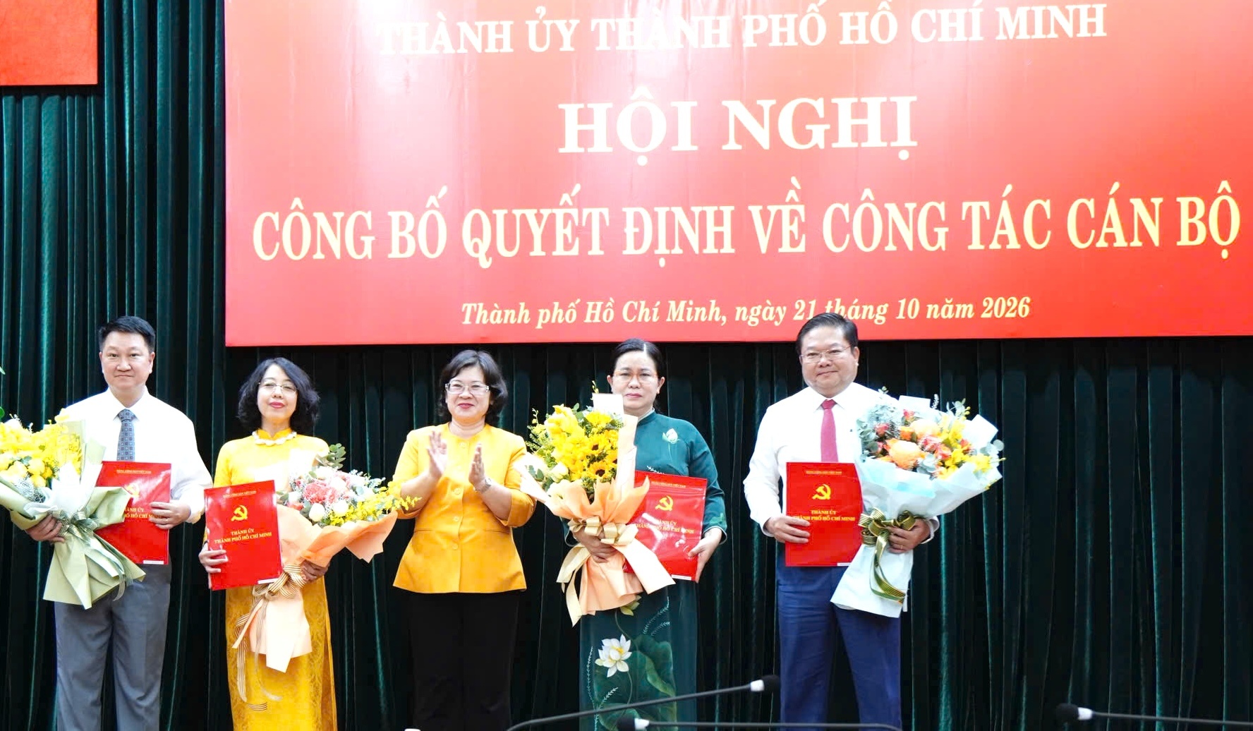 Ban Thường vụ Thành ủy TP.HCM điều động nhiều cán bộ