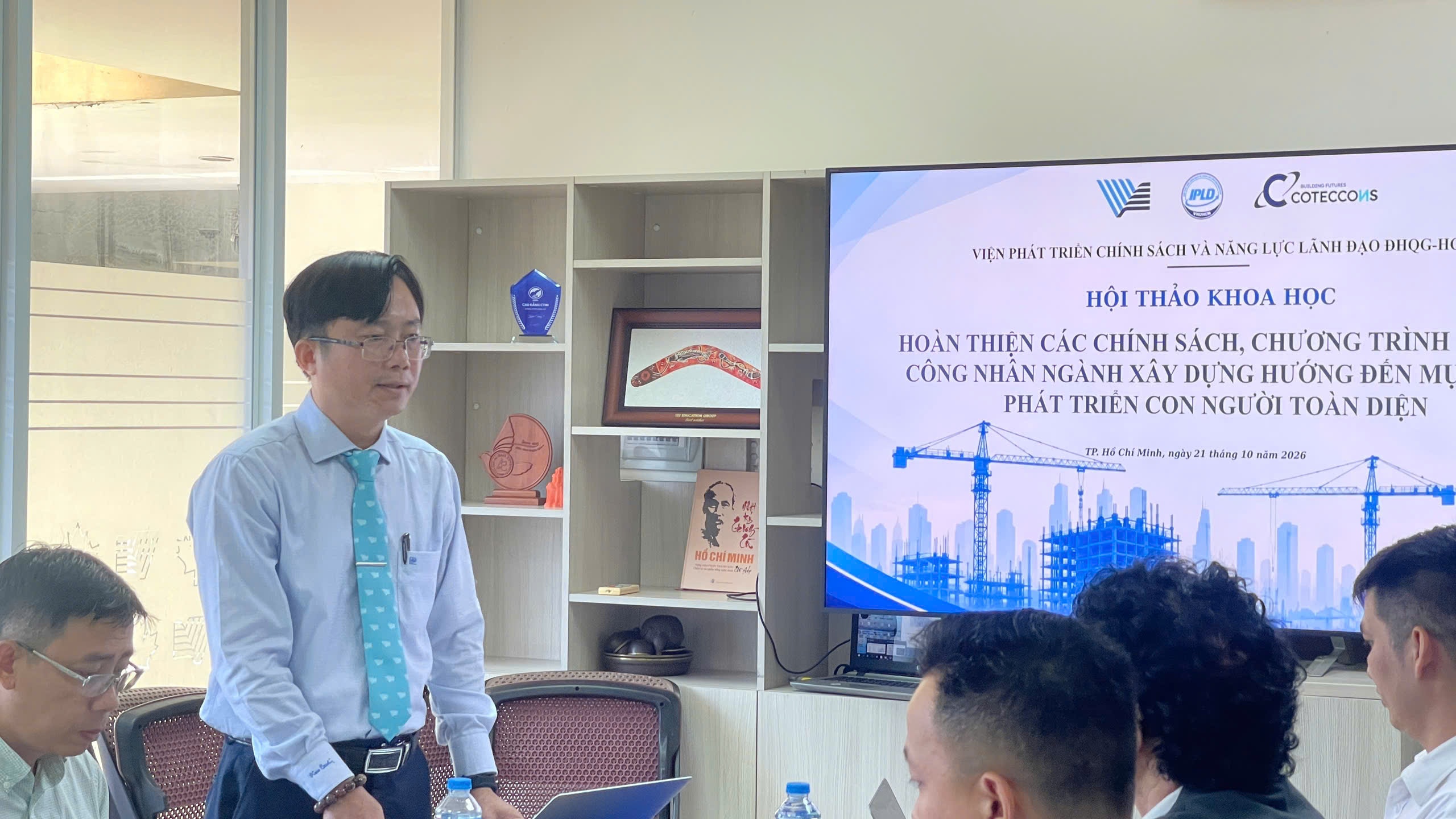 x&acirc;y dựng ảnh 1