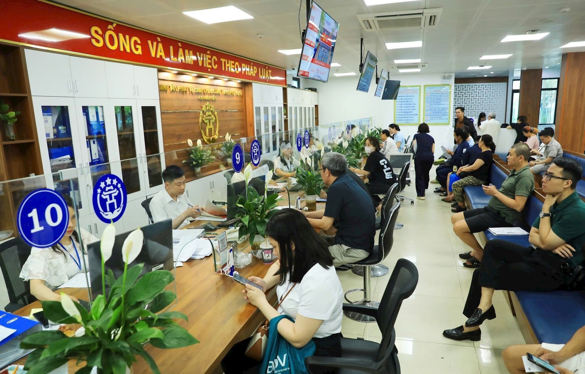 Bộ Nội vụ đề xuất làm rõ trách nhiệm cán bộ trong từng khâu